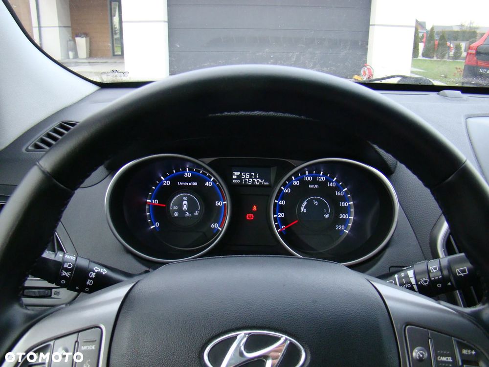 Hyundai ix35 2.0 CRDi 4WD Premium - 26