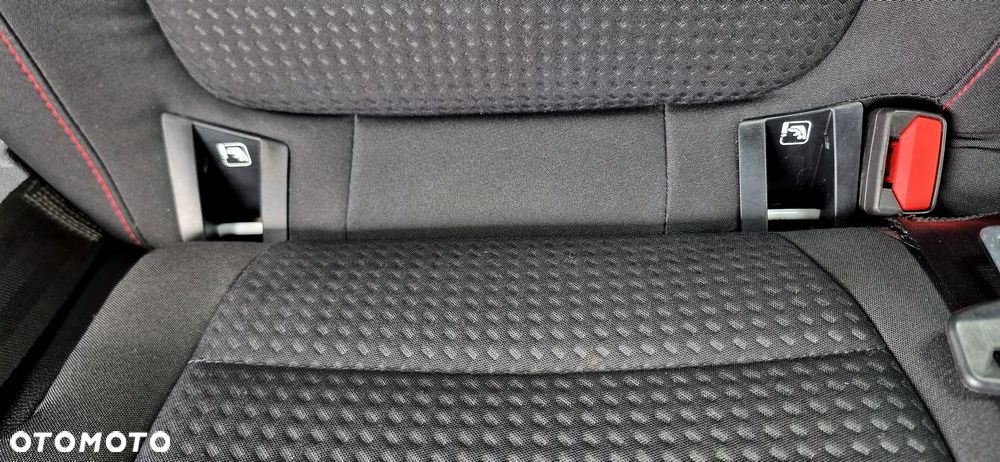 Ford Focus 1.5 EcoBlue STart-Stopp-System ST-LINE - 25