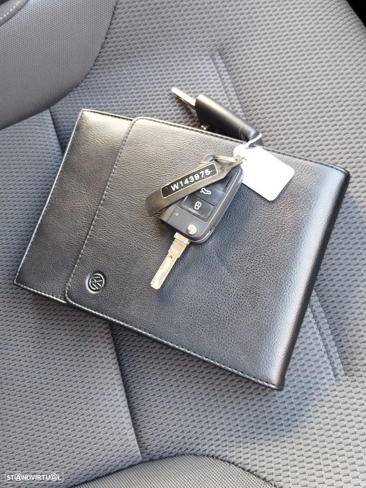 VW Golf 1.0 TSI Confortline - 20