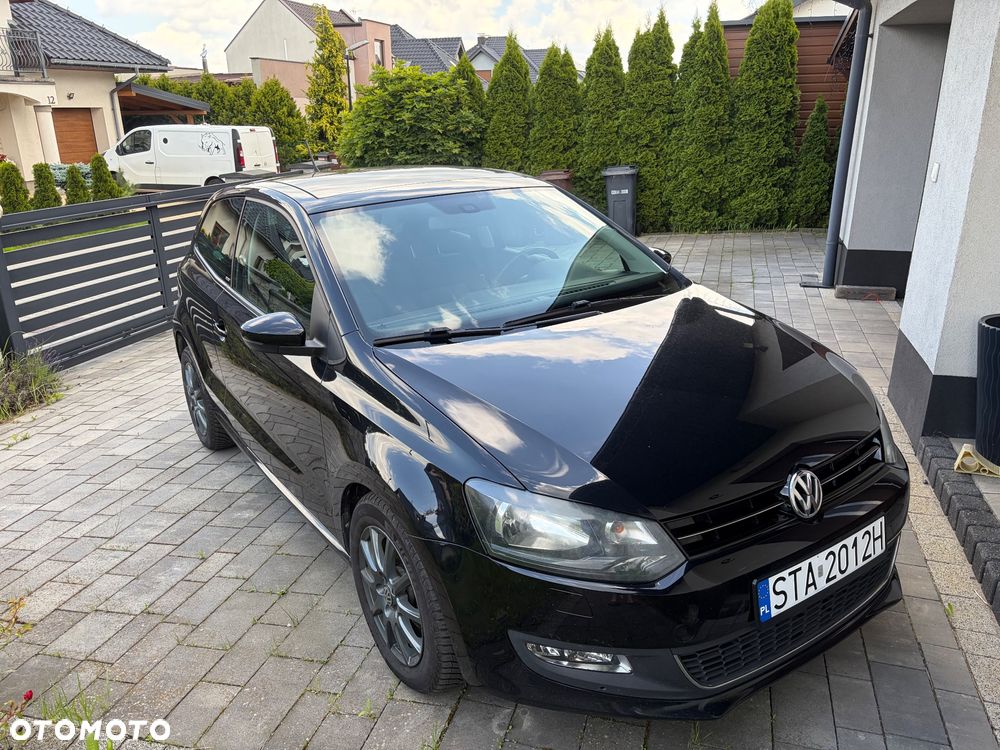 Volkswagen Polo 1.4 16V Trendline DSG - 1