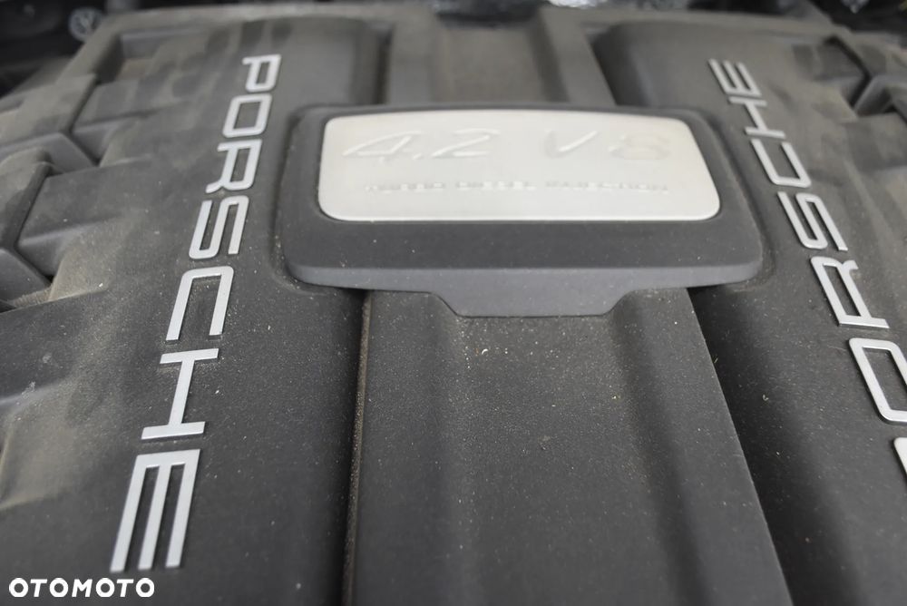 Porsche Cayenne S Diesel Platinum Edition - 17