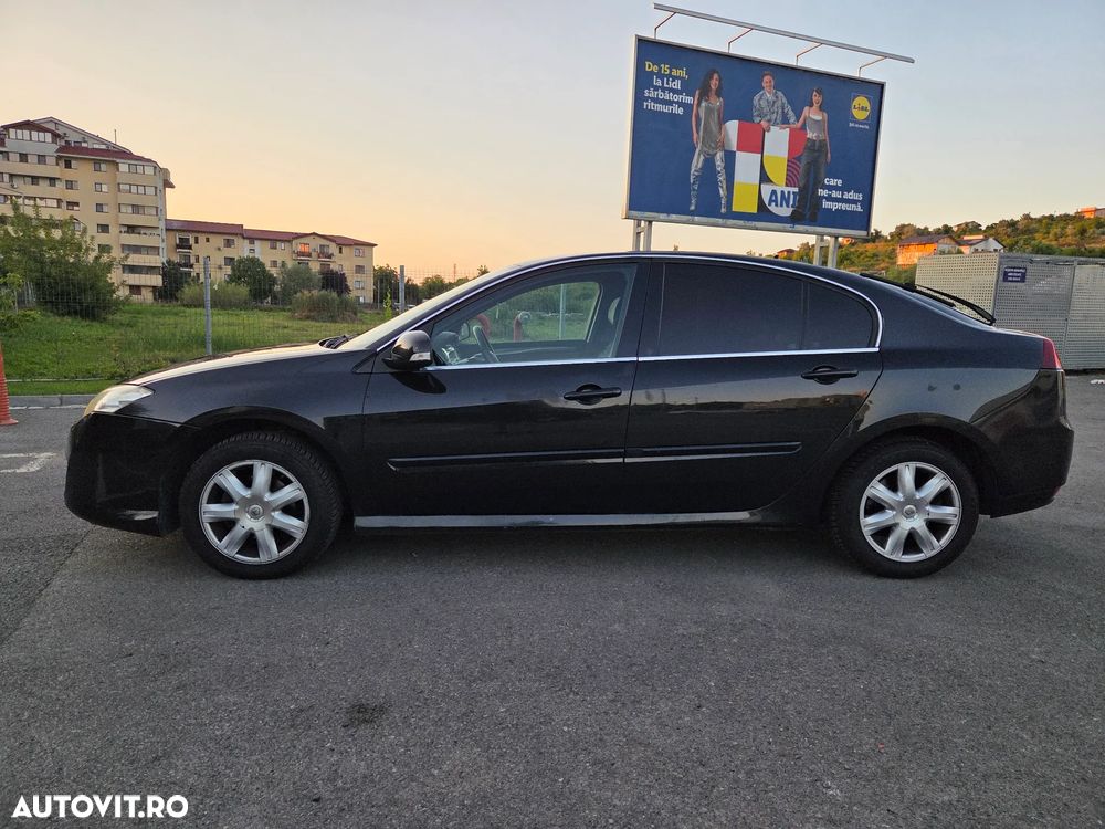 Renault Laguna - 3
