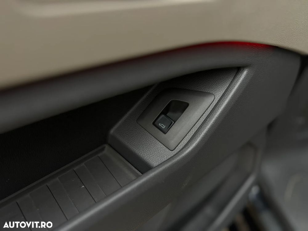 Volkswagen Multivan L 2.0 TDI DSG 110KW Style - 29