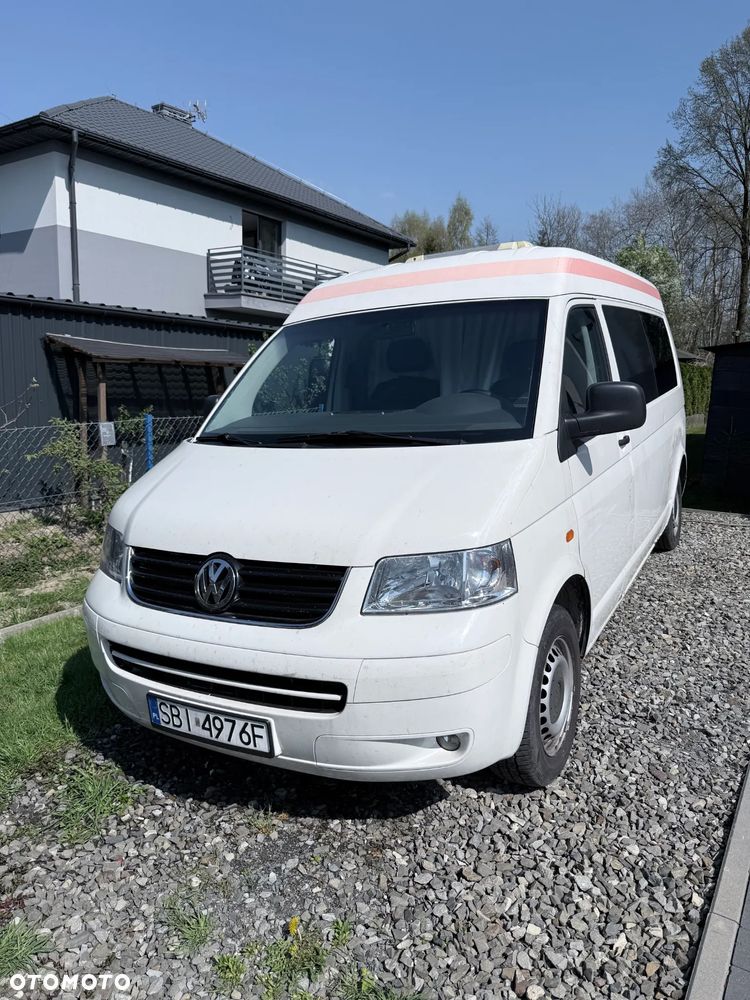 Volkswagen Transporter - 1