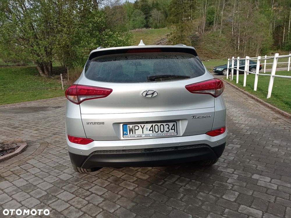 Hyundai Tucson - 11