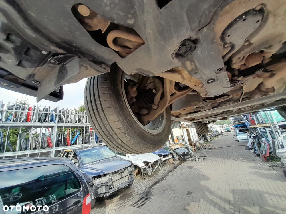 HONDA ACCORD ZROTNICA PRAWA PRZEDNIA 2.2 I-DTEC