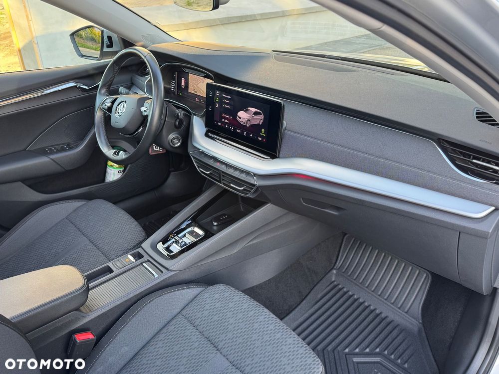 Skoda Octavia 2.0 TDI DSG Selection - 24