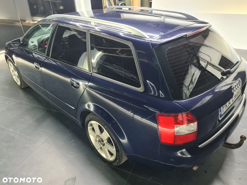 Audi A4 Avant - 26