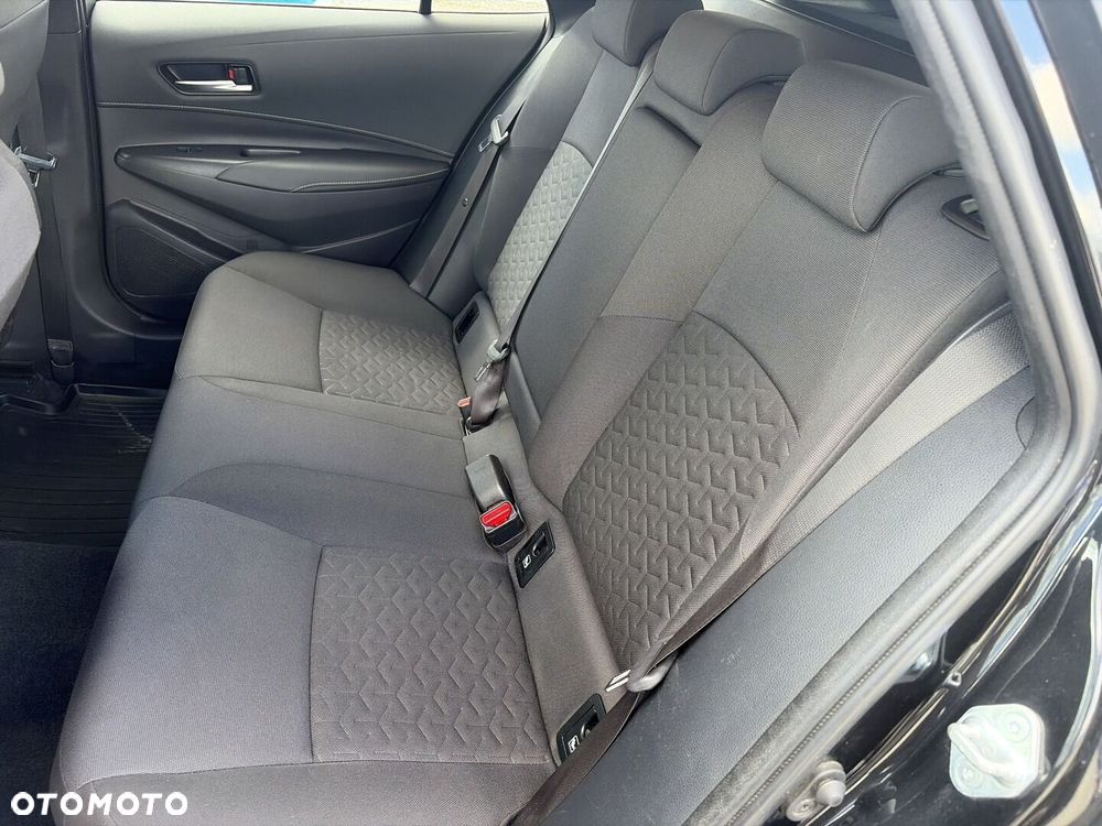 Toyota Corolla 2.0 Hybrid Comfort - 15
