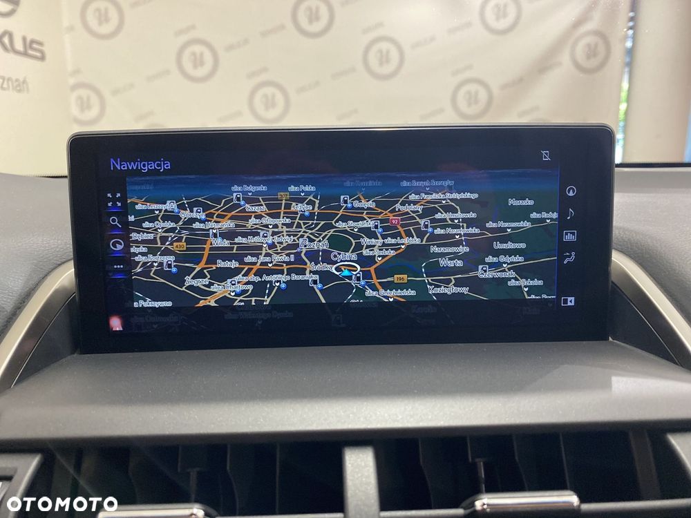Lexus NX 300h Business Edition AWD - 13