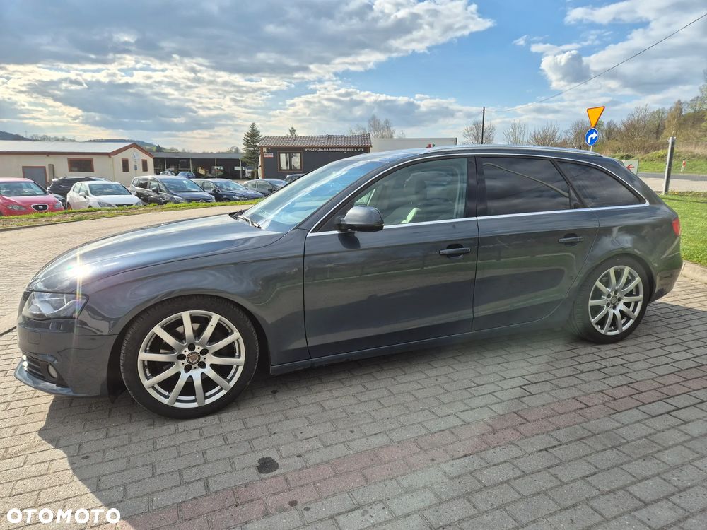 Audi A4 Avant 2.0 TDI DPF - 5
