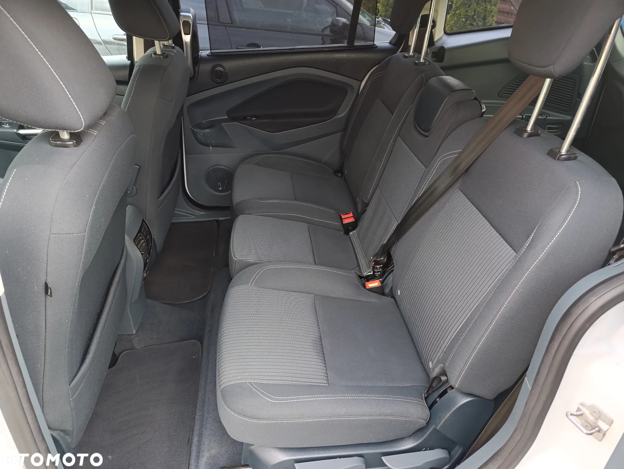 Ford Grand C-MAX 1.6 EcoBoost Start-Stop-System Titanium - 39