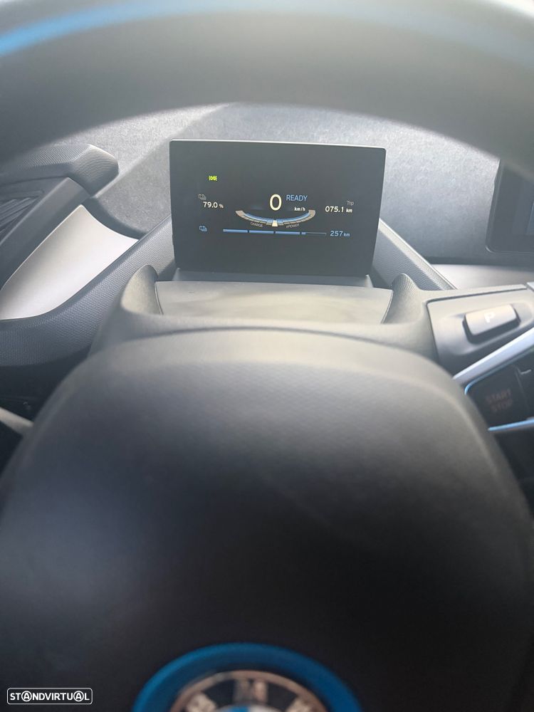 BMW i3 (120 Ah) - 40