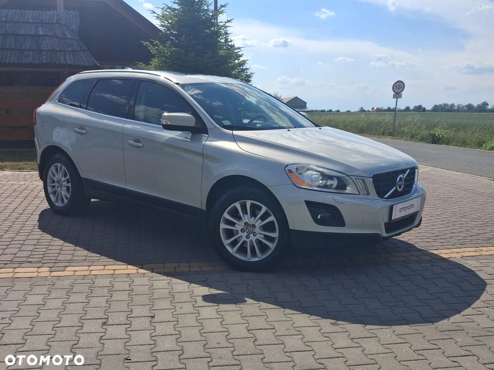 Volvo XC 60 2.4D AWD - 12