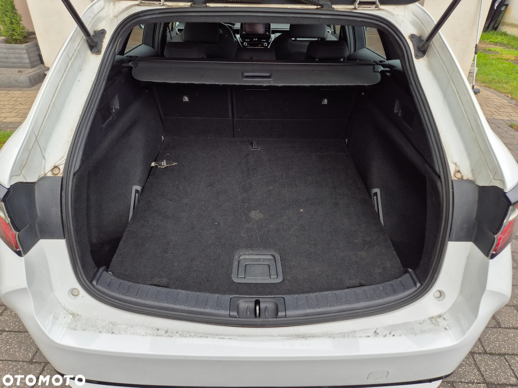 Toyota Corolla 1.8 Hybrid Comfort - 10