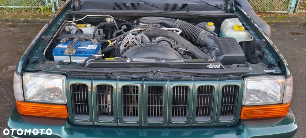 Jeep Grand Cherokee - 15