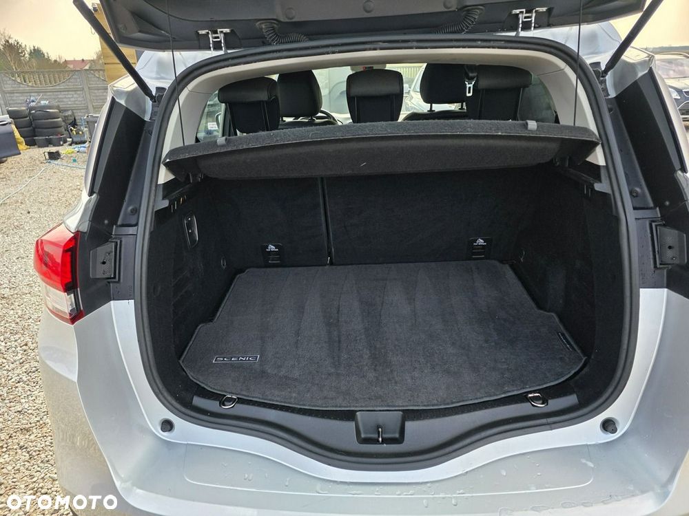 Renault Scenic - 15