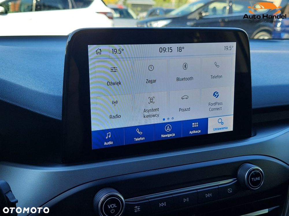Ford Focus 1.5 EcoBlue Start-Stopp-System TITANIUM - 28