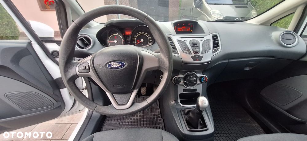 Ford Fiesta - 5