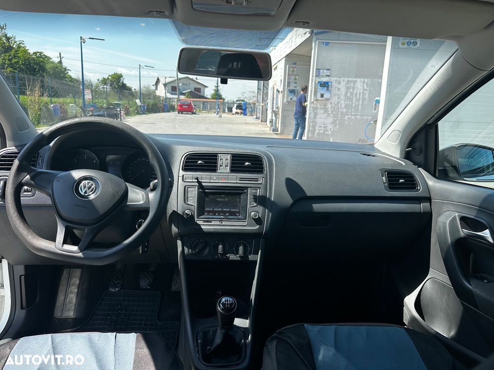 Volkswagen Polo - 10