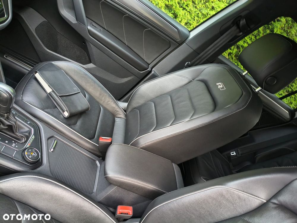 Volkswagen Tiguan - 24