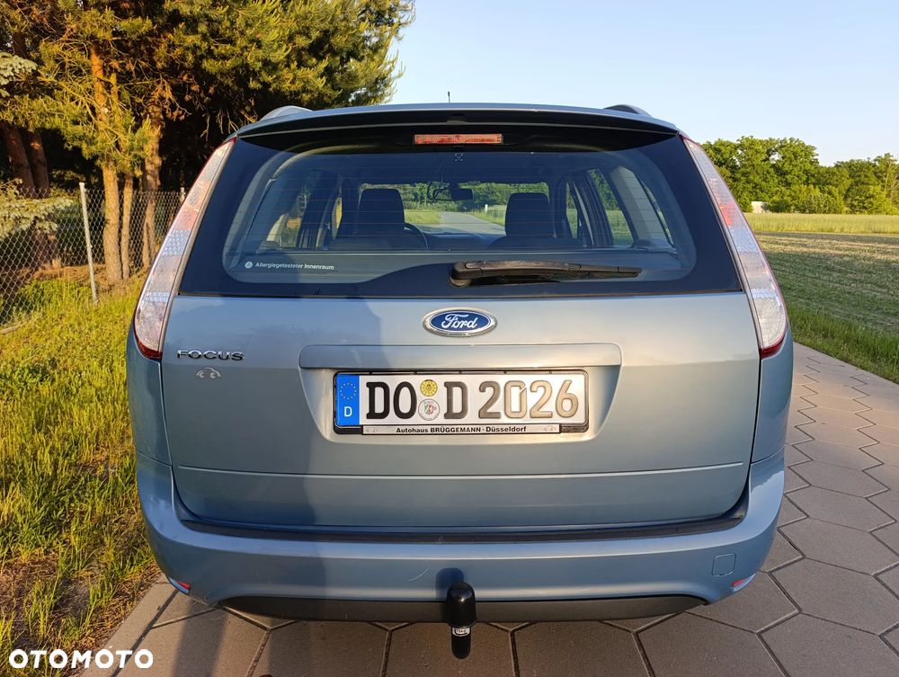 Ford Focus - 8