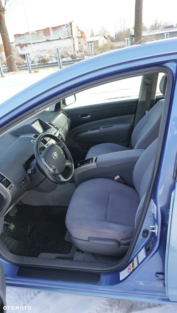 Toyota Prius 1.5 VVT-i Sol - 10