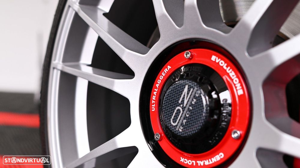 VW Golf GTI 2.0 TSI OPF DSG Performance - 11