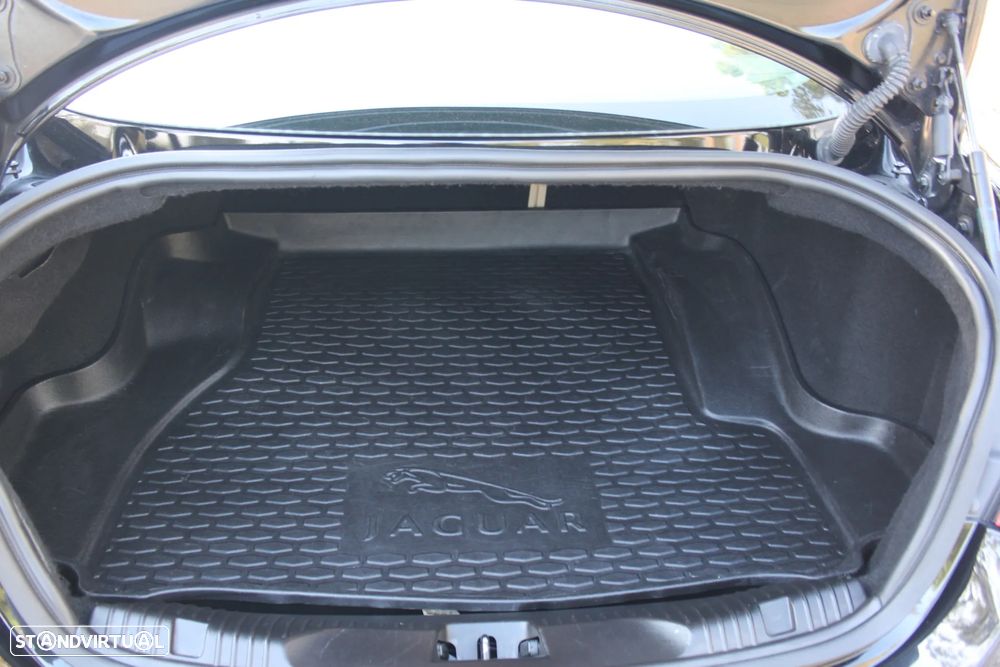 Jaguar XF 3.0 D V6 S Premium Luxury - 40