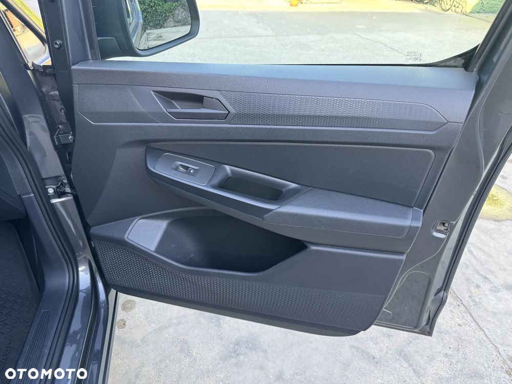 Volkswagen Caddy 2.0 TDI DSG - 18