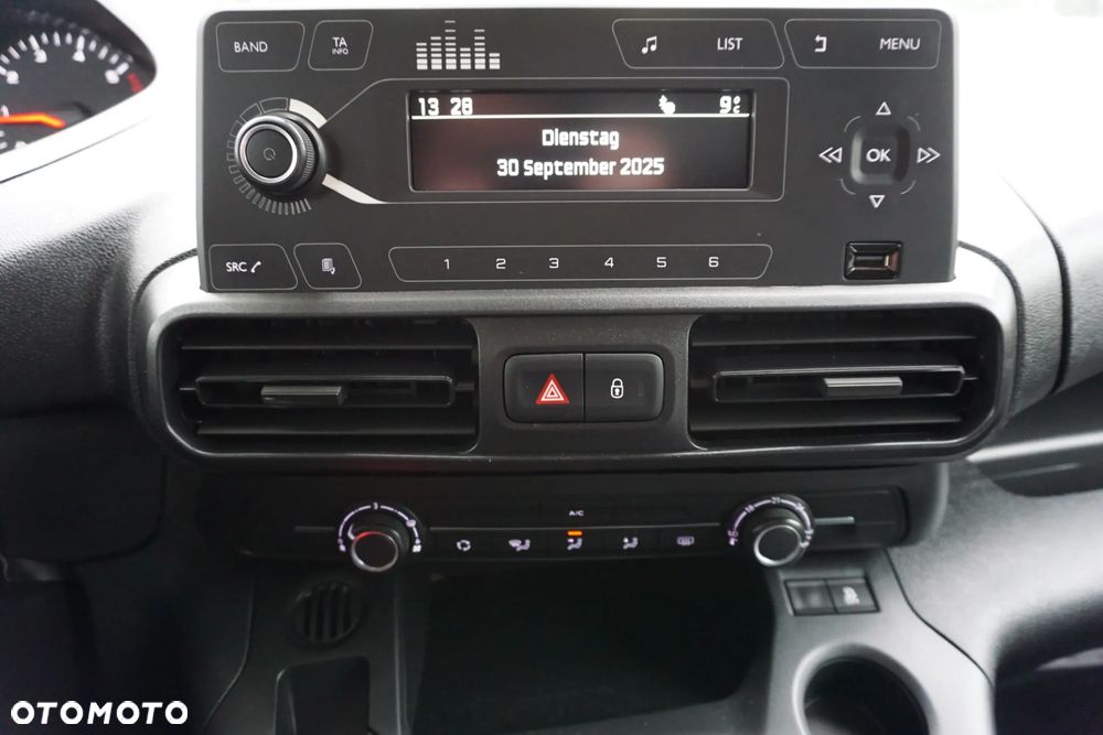 Peugeot PARTNER - 17