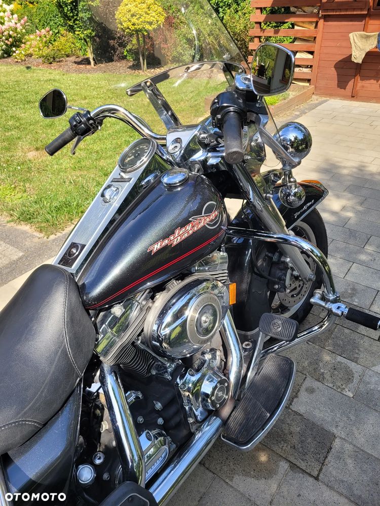Harley-Davidson Touring Road King - 2
