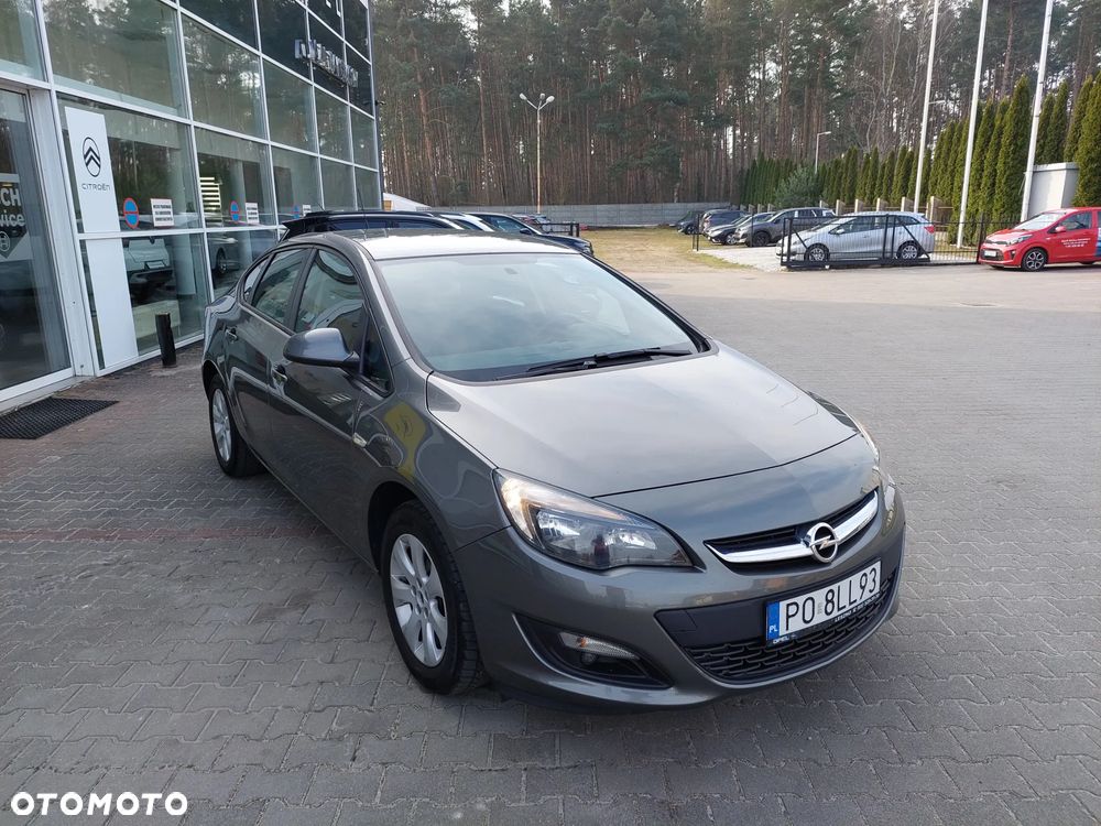 Opel Astra 1.4 T EU6 - 7