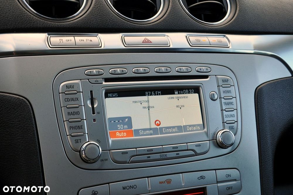 Ford S-Max - 31
