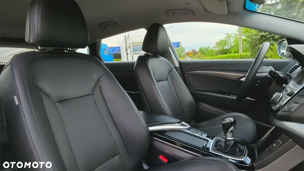 Hyundai i40 Kombi 1.7 CRDi Premium - 37