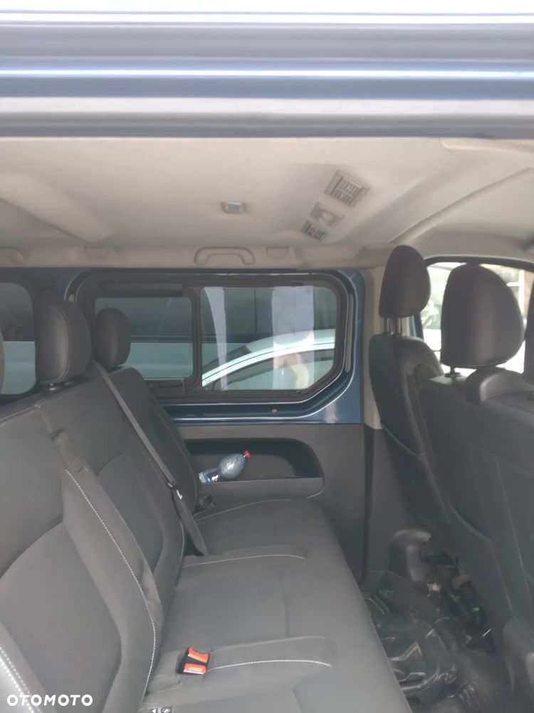 Renault Trafic Grand 2.0 dCi EDC - 6