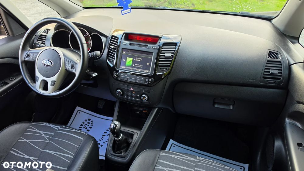 Kia Venga 1.4 CVVT Fifa World Cup Edition - 13