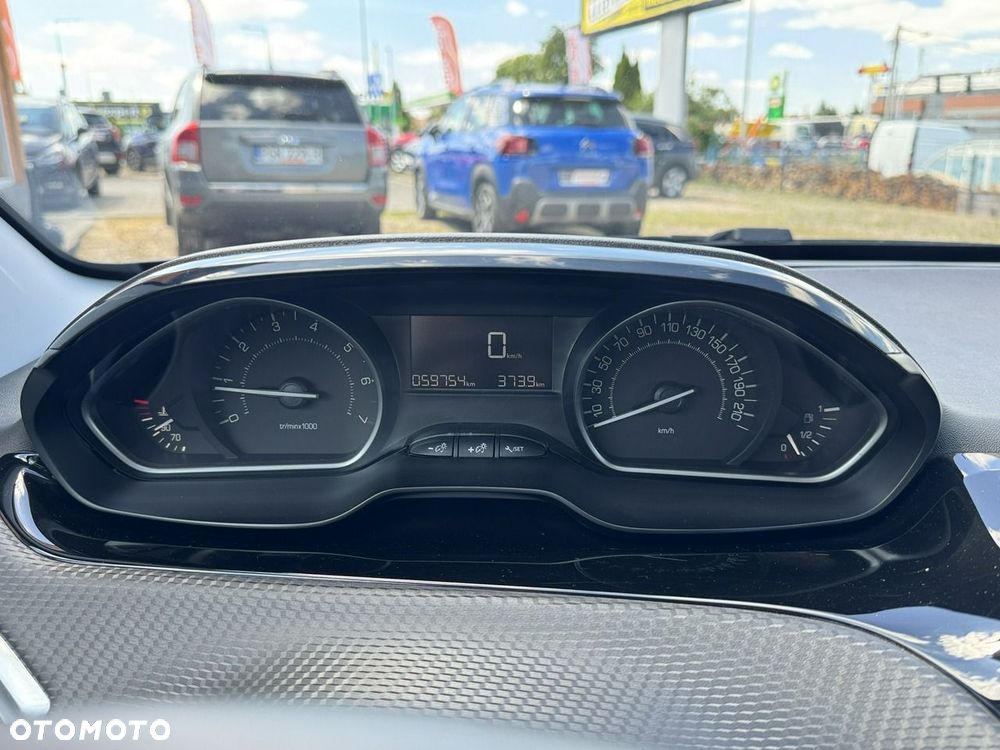 Peugeot 2008 PureTech 82 Style - 26