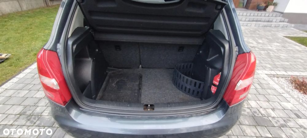 Skoda Fabia 1.2 HTP COOL Edition - 10