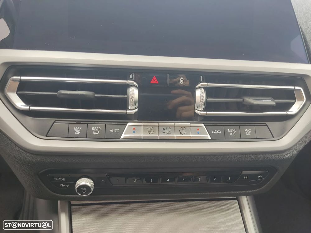 BMW 2000 - 25