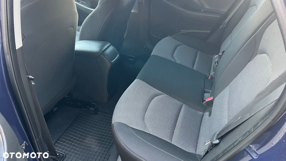 Hyundai i30 1.6 CRDI Select - 21