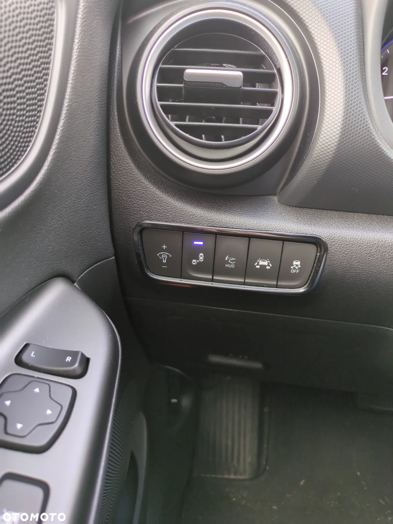 Hyundai Kona 1.6 T-GDI DCT Premium - 14