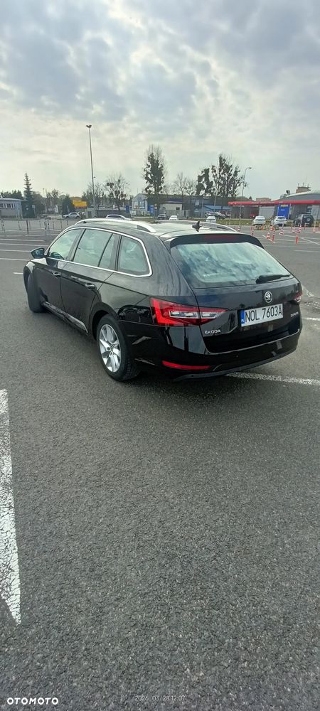 Skoda Superb 2.0 TDI Style DSG - 6