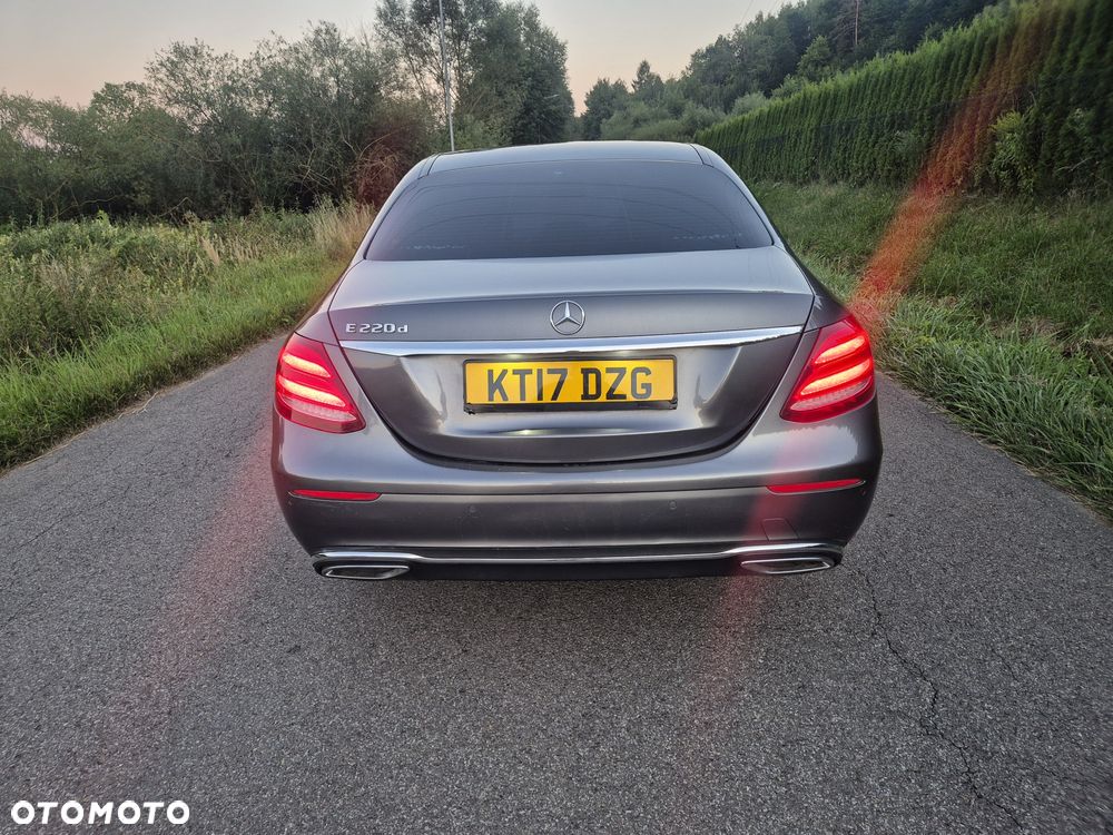 Mercedes-Benz Klasa E - 6