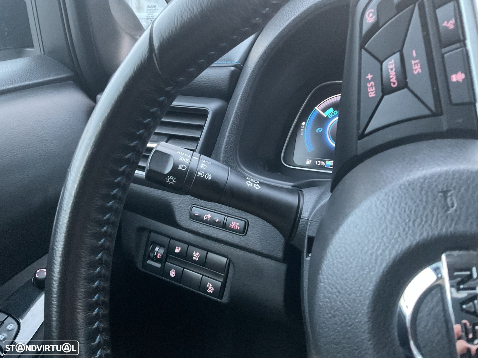 Nissan Leaf N-Connecta - 35