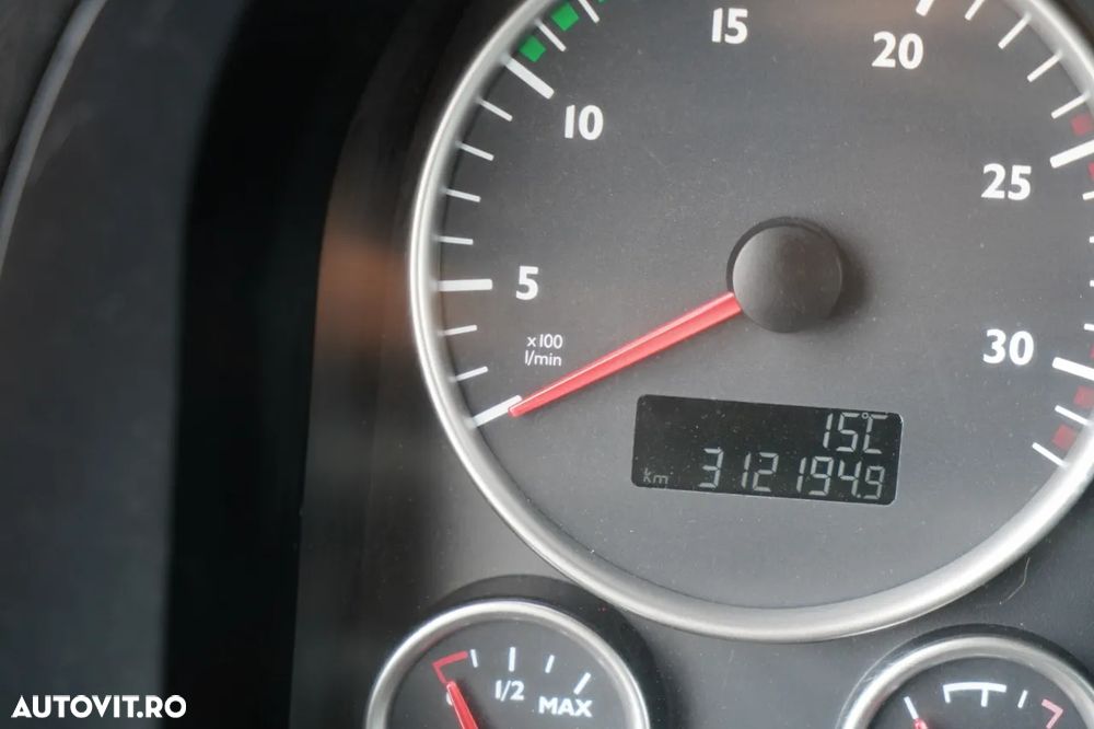 MAN TGS 32.400 / 8x4 / BETONIERĂ LIEBHERR / BETONIERĂ 9 M3 / JANTE DIN ALIAJ / EURO 5 - 40