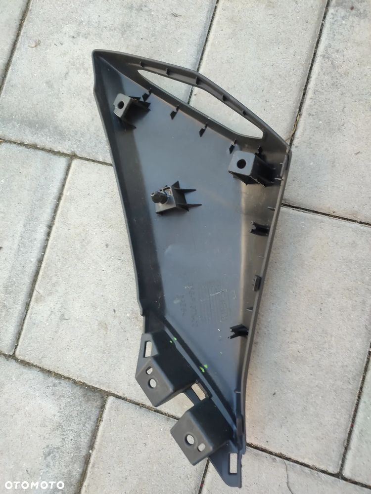 Owiewka prawa Yamaha MT125 - 4