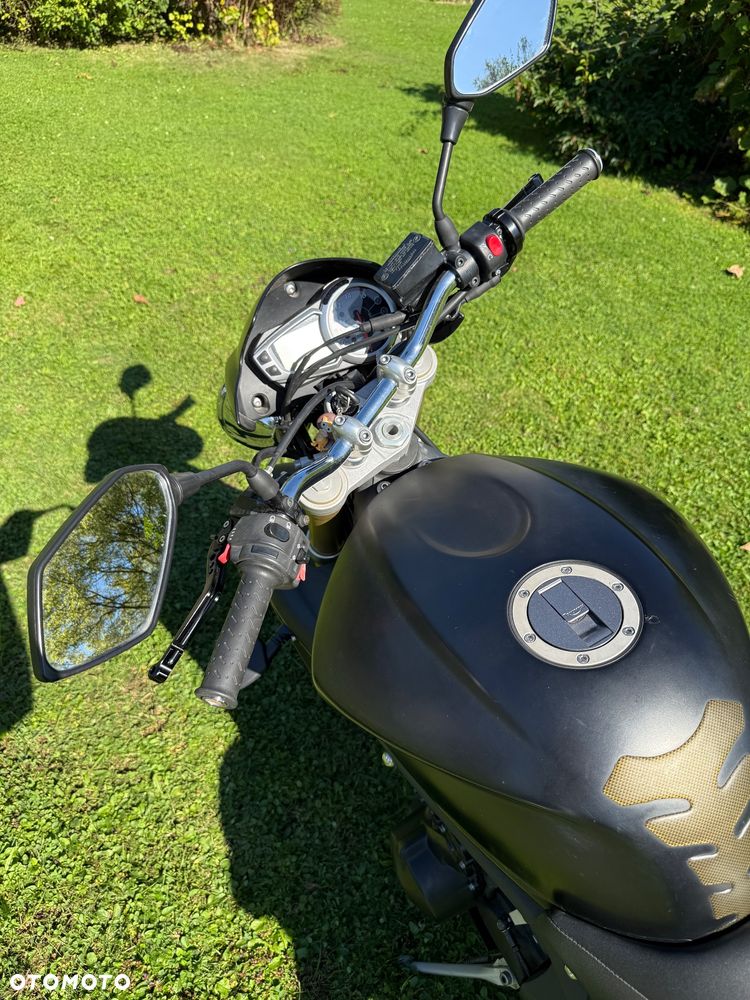 Triumph Street Triple - 3