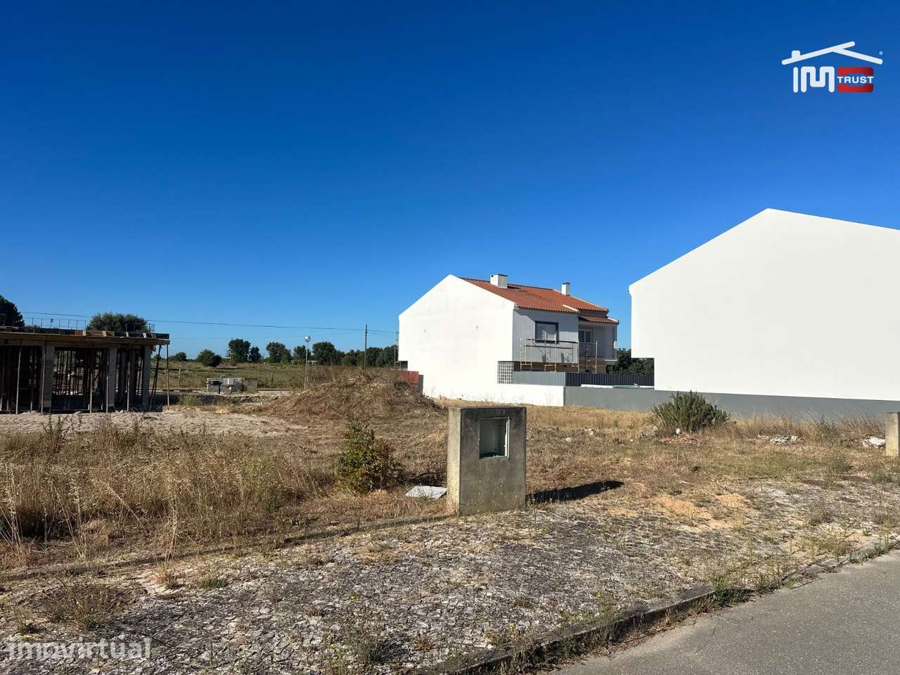 Excelente Lote Urbano 205m2 Construção de Moradia - Quinta da Lua, ...