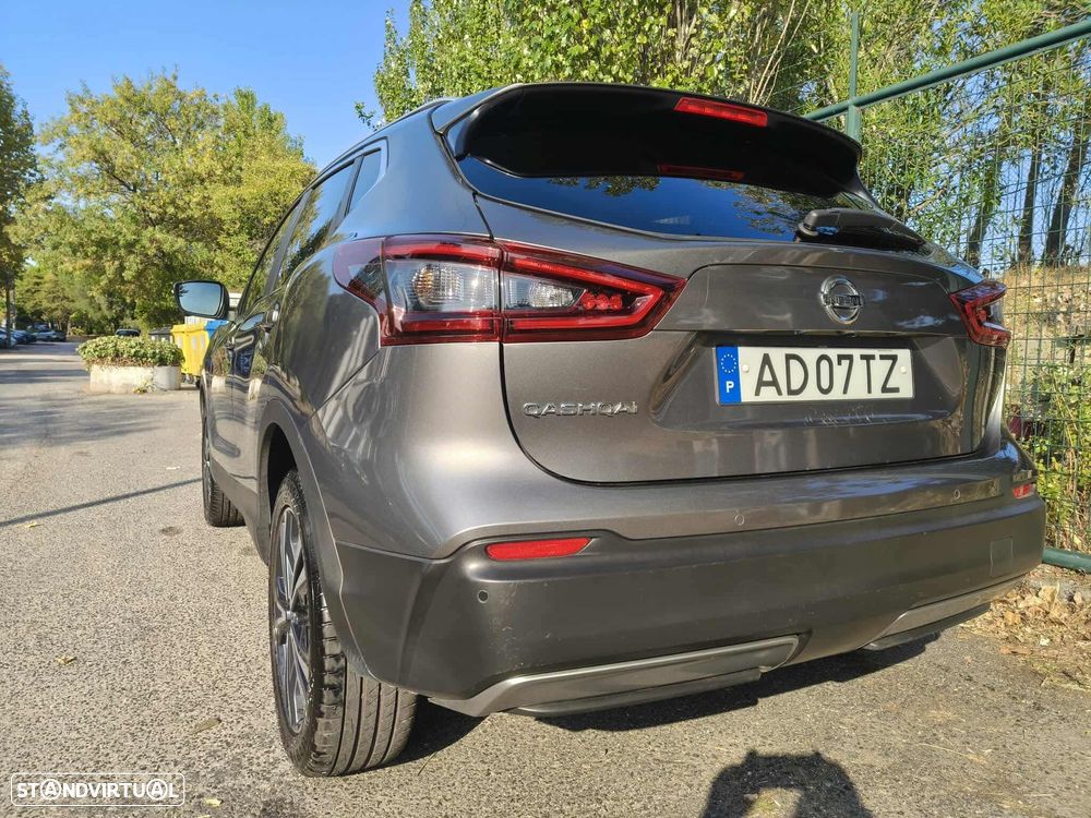 Nissan Qashqai 1.3 DIG-T N-Connecta J18 - 14